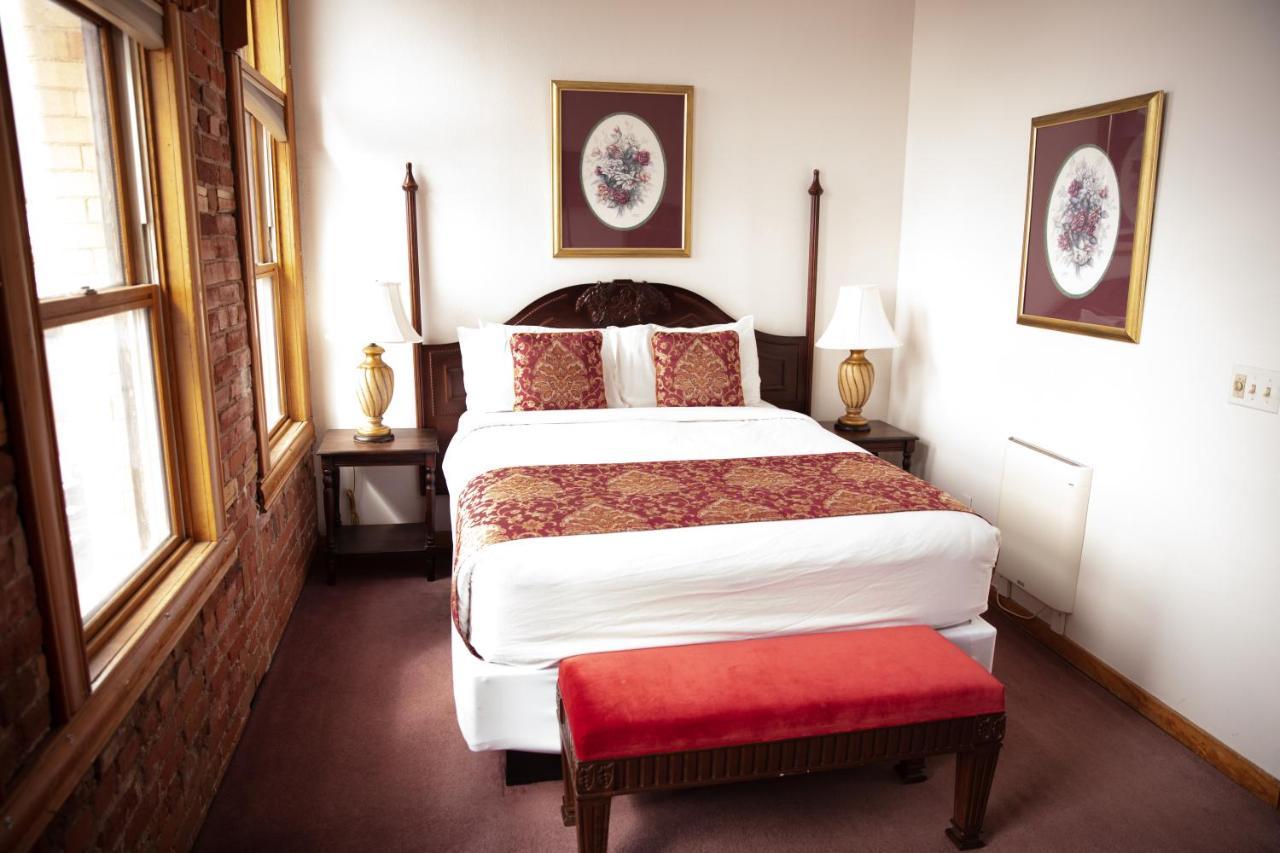 The Victor Hotel Стая снимка